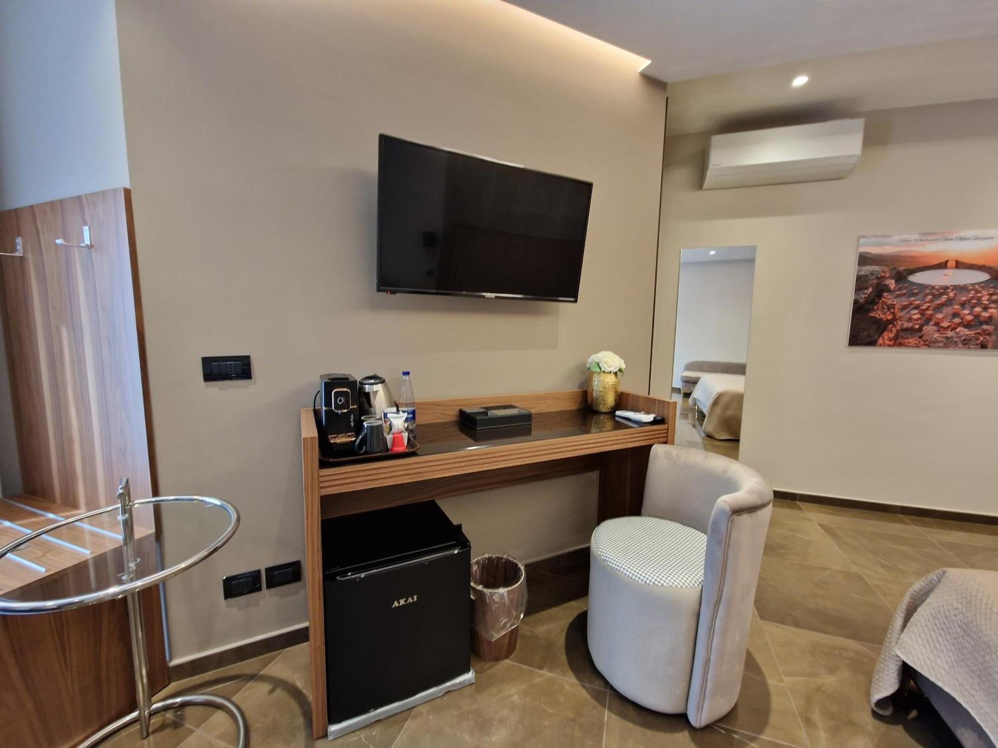 Beatus Suites And Rooms B&B 카니카티 외부 사진