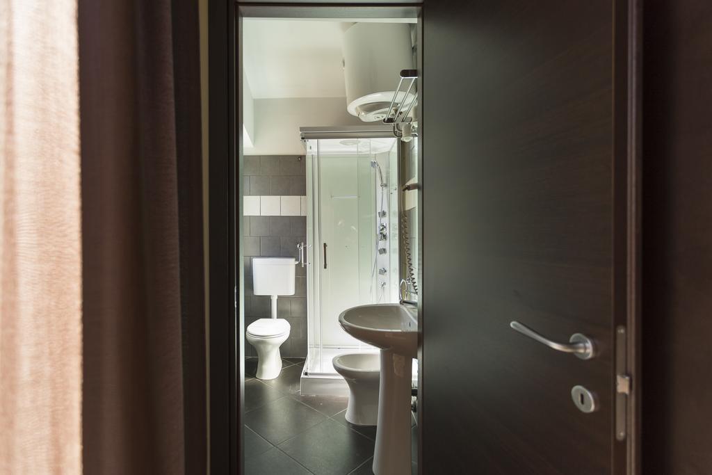 Beatus Suites And Rooms B&B 카니카티 외부 사진